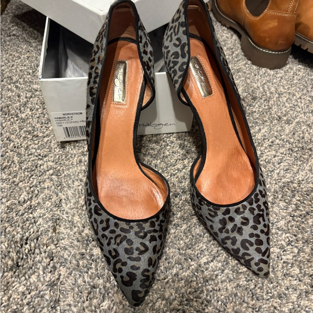 Halogen Black and Gray Leopard Print Heels